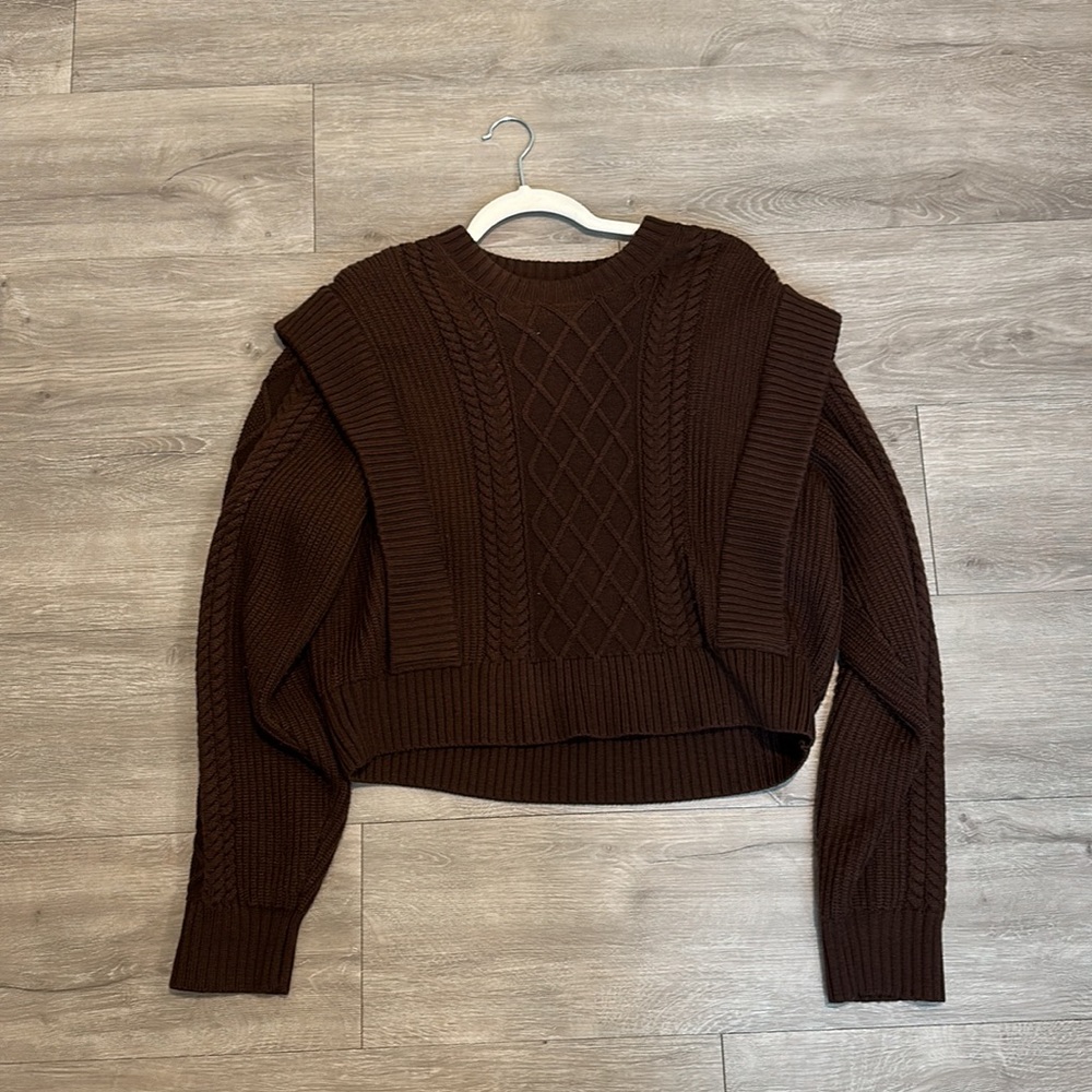 Aritzia sweater